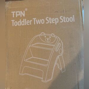 Toddler Two Step Stool - Bear Design in Brown